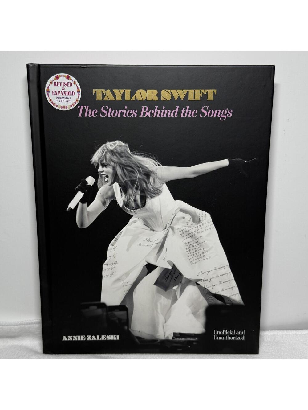 Taylor Swift: The Stories Behind the Songs (Revised & Expanded) Hardcover